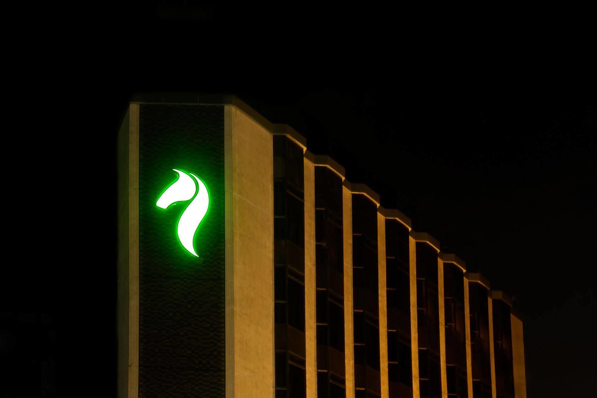 Stanford Hillview Hotel Hong Kong Exterior photo