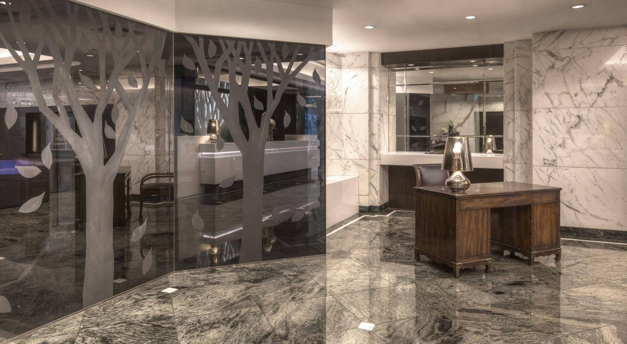 Stanford Hillview Hotel Hong Kong Exterior photo